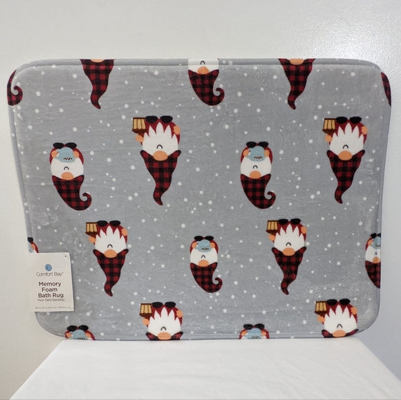 Cute Christmas Holiday Gnomes Memory Foam Bath Rug With Non Skid Backing, NWT - Picture 2 of 3